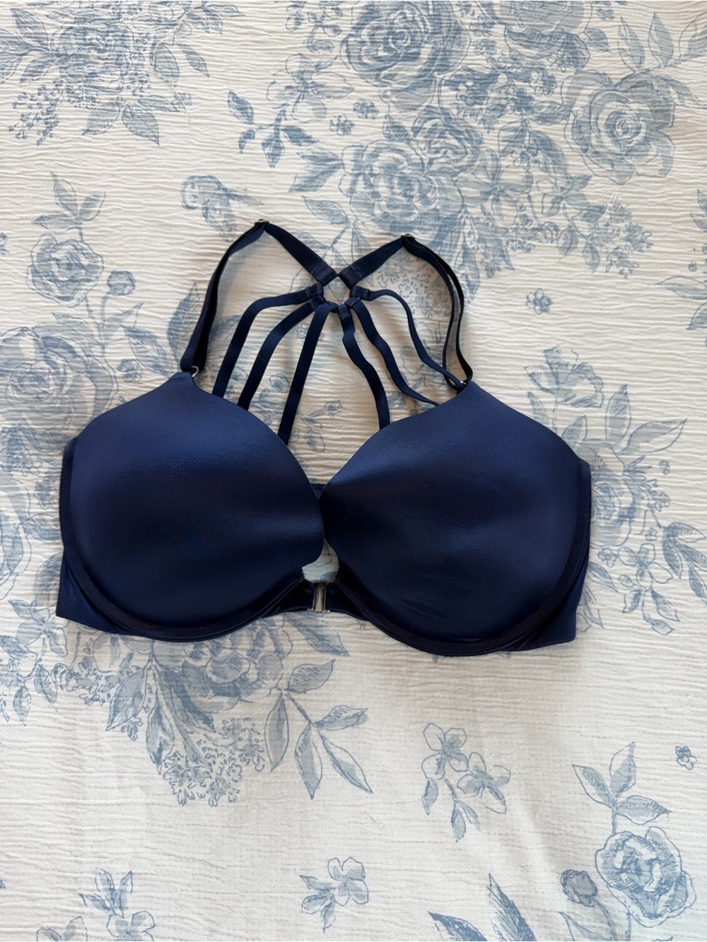 Victoria’s Secret Very Sexy Push-Up Bra Navy Strappy Front-Closure Size 34DD